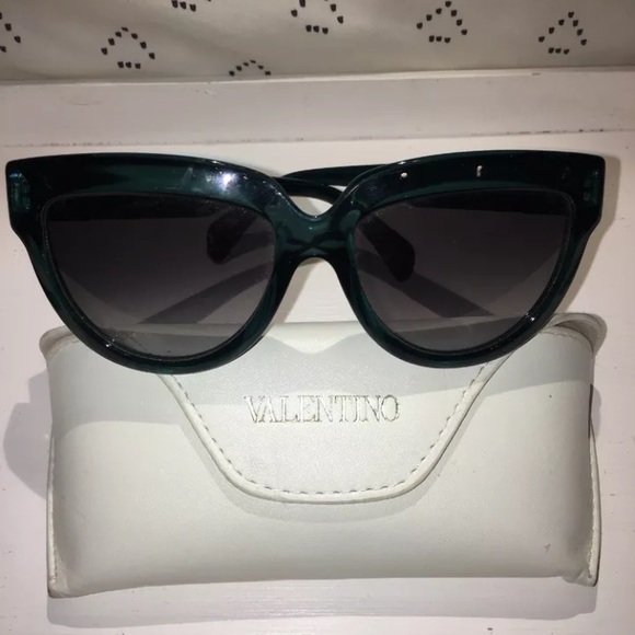 Valentino V694S Turquoise Sunglasses - Picture 3 of 6